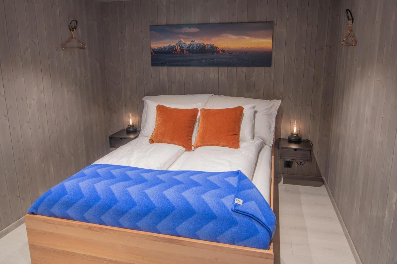 Vaeret - Your Lofoten Basecamp Henningsvær Extérieur photo