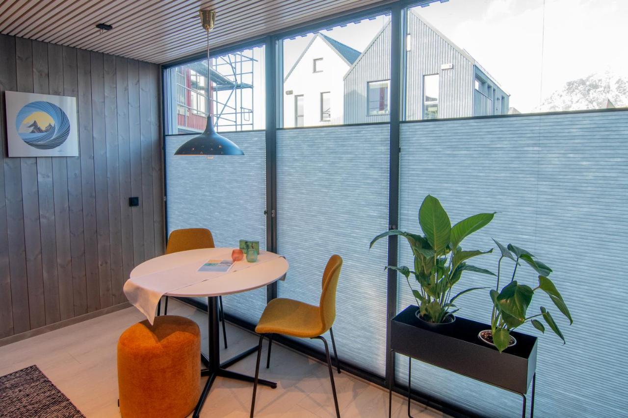 Vaeret - Your Lofoten Basecamp Henningsvær Extérieur photo